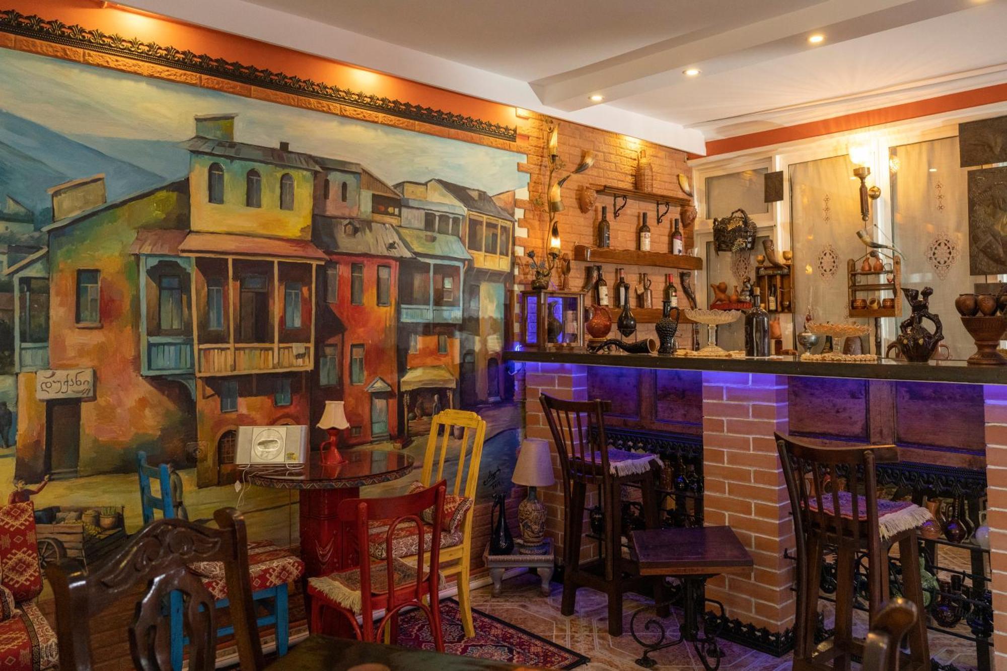 Elia Boutique Hostel & Apart-Hotel Тбилиси Экстерьер фото